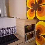Pop En Roussillon 아파트 *
