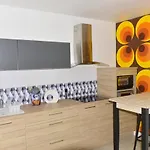 Pop En Roussillon 카네트