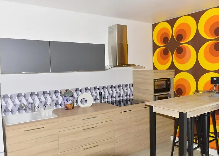 Pop En Roussillon كانيه