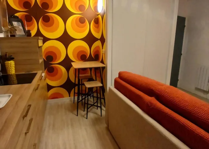 Pop En Roussillon شقة